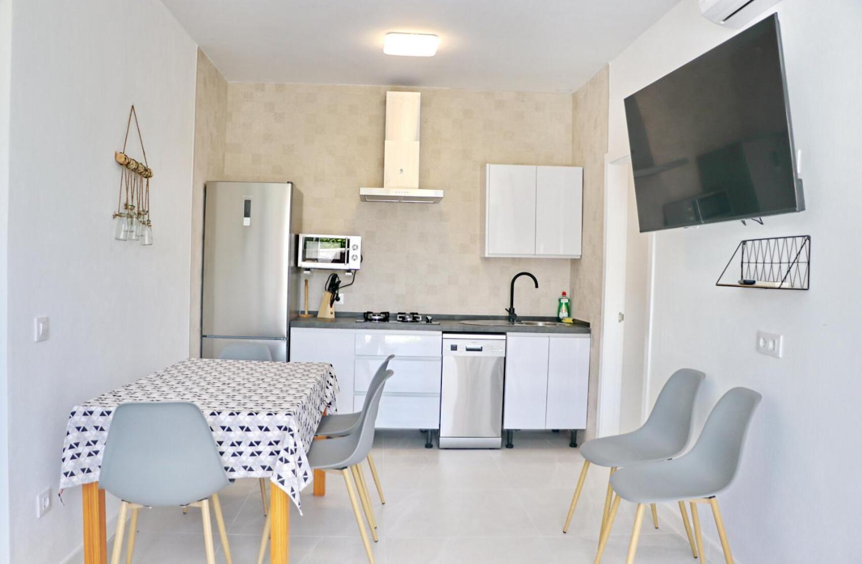 Chalet Veron โกนิล เด ลาฟรอนเตรา ภายนอก รูปภาพ